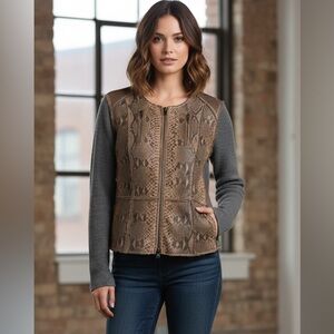LOLA & SOPHIE GREY & TAN FAUX SNAKESKIN FULL ZIP SWEATER SIZE M
